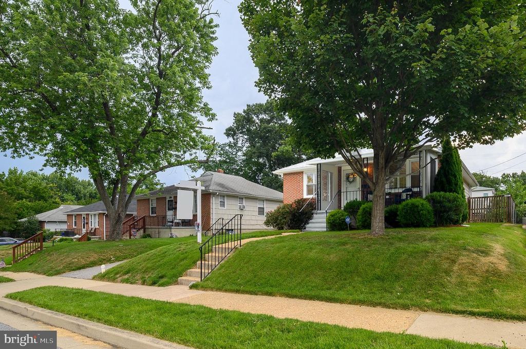 226 OSBORNE AVE, Catonsville, MD 21228