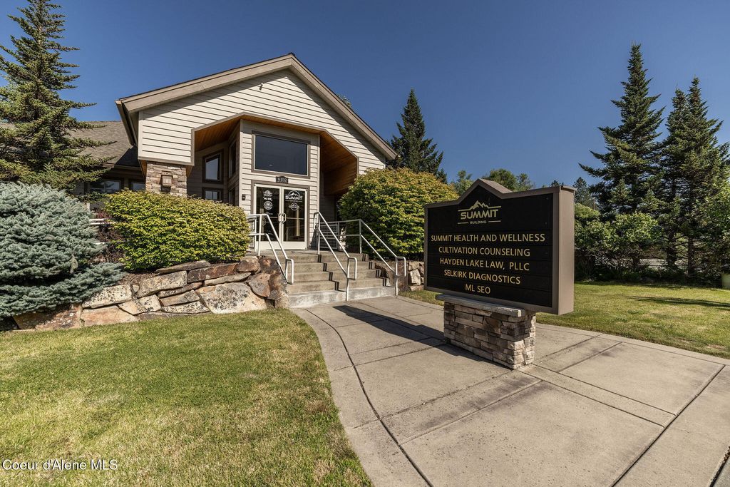 8152 N WAYNE DR, Hayden, ID 83835 photo 10