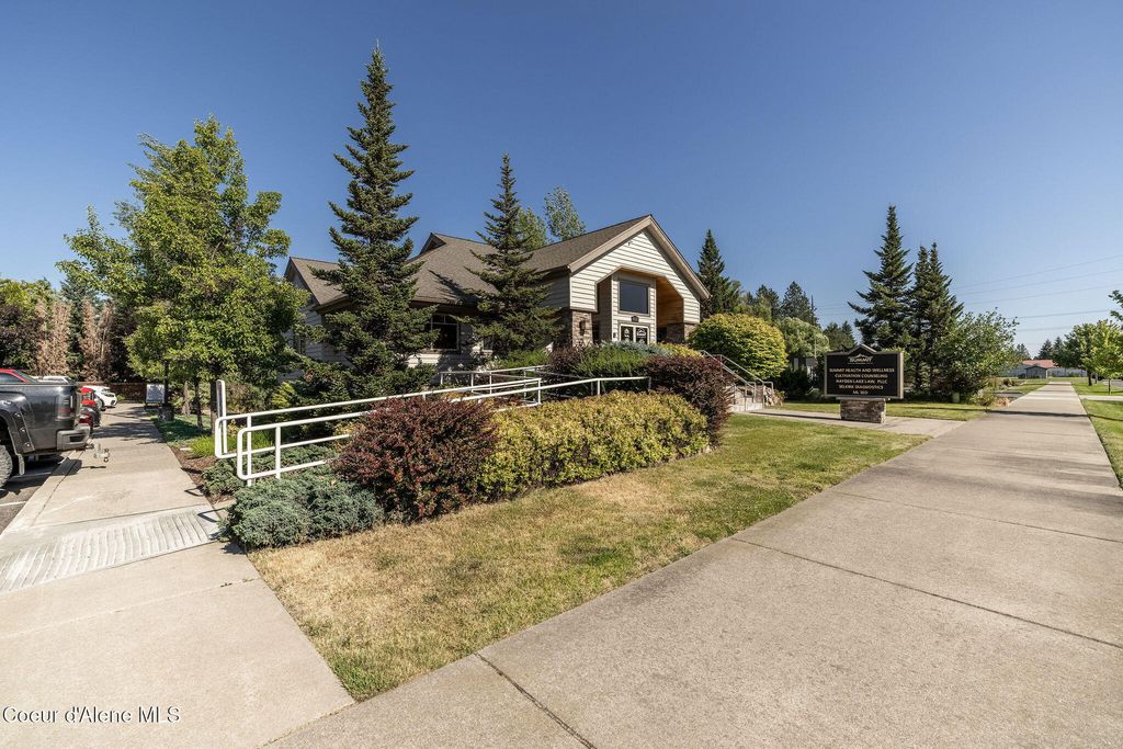 8152 N WAYNE DR, Hayden, ID 83835 photo 11