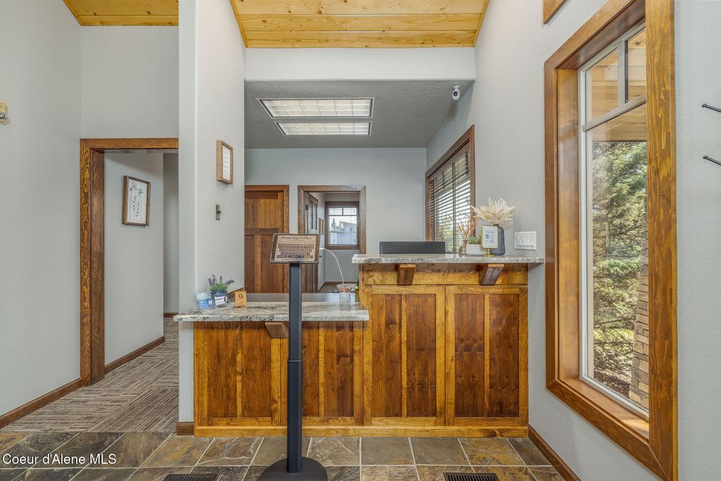 8152 N WAYNE DR, Hayden, ID 83835 photo 13