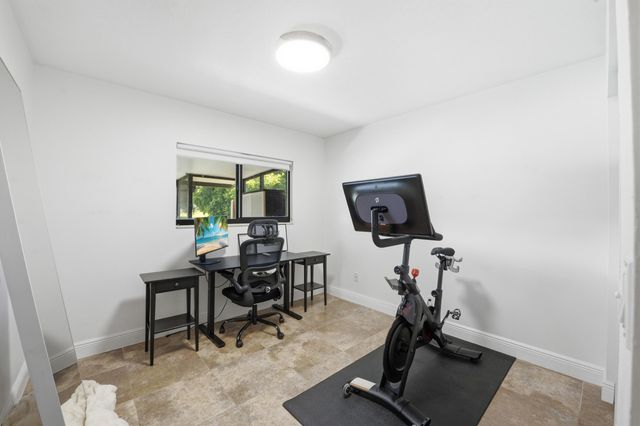 2075 SW 82nd Avenue 2075, Davie, FL 33324