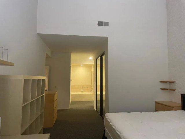 15602 Via Marchena, San Diego, CA 92128