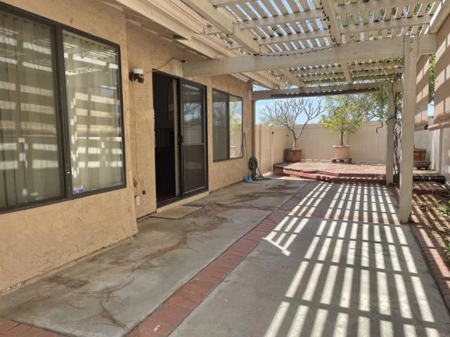 15602 Via Marchena, San Diego, CA 92128