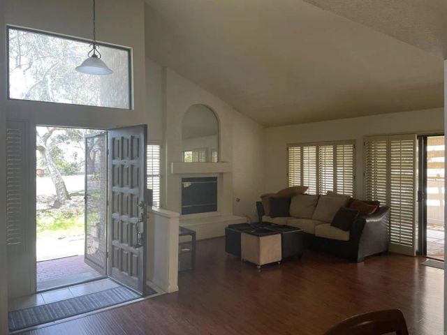 15602 Via Marchena, San Diego, CA 92128