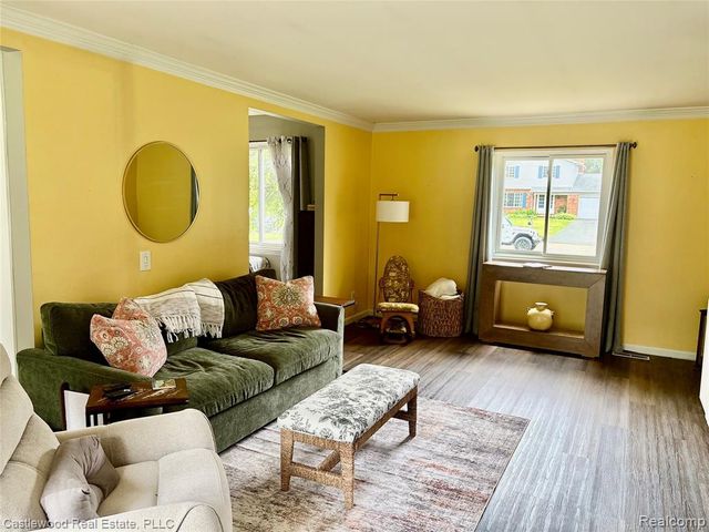 1209 Bay Ridge Drive, Highland, MI 48356