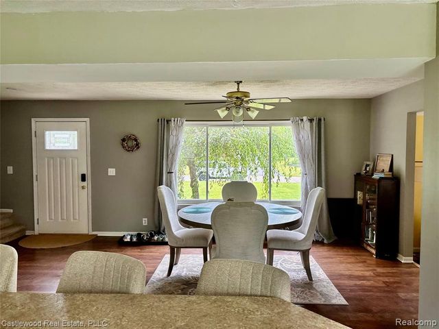 1209 Bay Ridge Drive, Highland, MI 48356