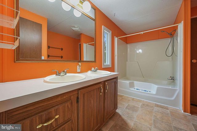 272 HOLLERING HILL RD, Camden Wyoming, DE 19934