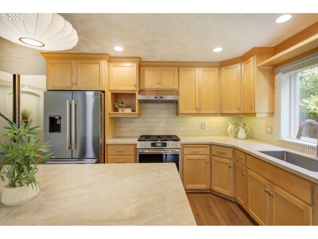 12603 Nw 48TH Ct, Vancouver, WA 98685