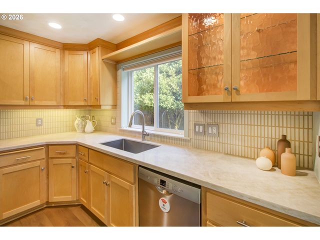 12603 Nw 48TH Ct, Vancouver, WA 98685