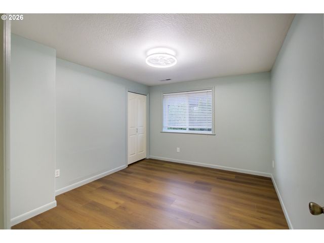 12603 Nw 48TH Ct, Vancouver, WA 98685