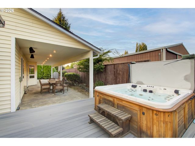 12603 Nw 48TH Ct, Vancouver, WA 98685