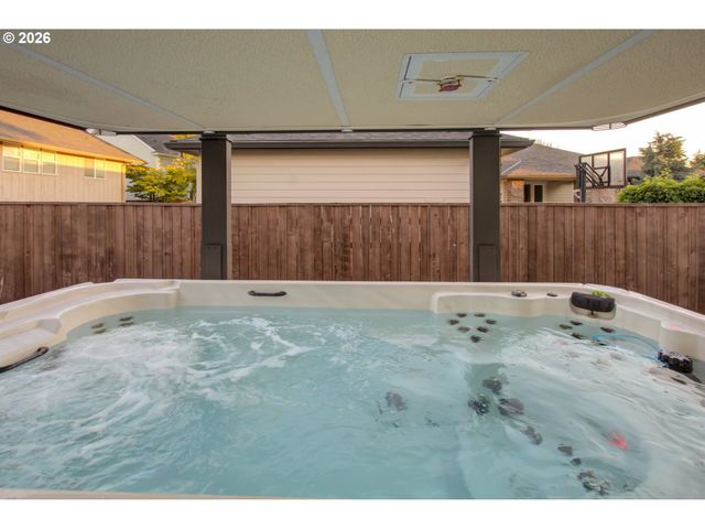 12603 Nw 48TH Ct, Vancouver, WA 98685