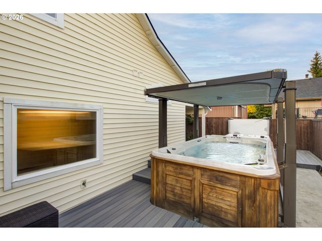 12603 Nw 48TH Ct, Vancouver, WA 98685