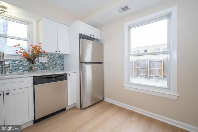 8212 CHELWYNDE AVE, Philadelphia, PA 19153