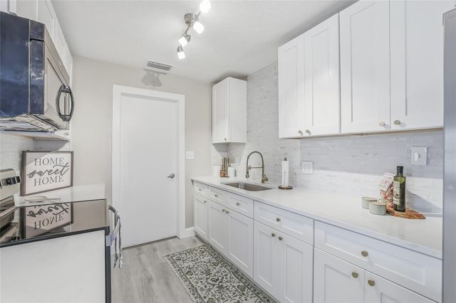 10799 99TH PLACE, Seminole, FL 33772