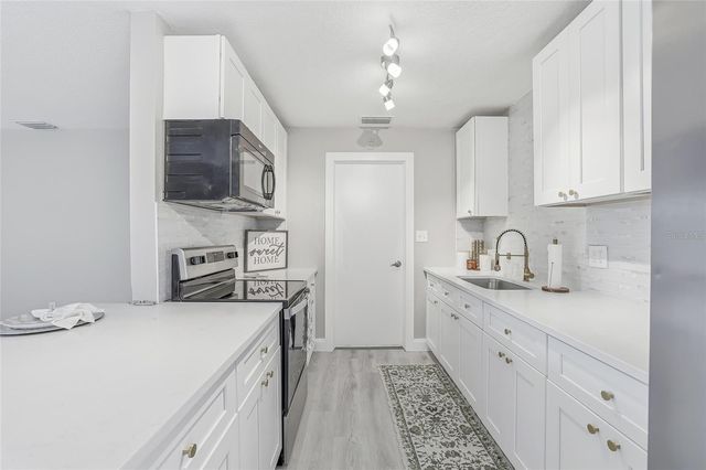 10799 99TH PLACE, Seminole, FL 33772