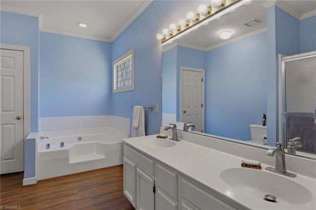 520 Barrett Road, Winston-salem, NC 27104