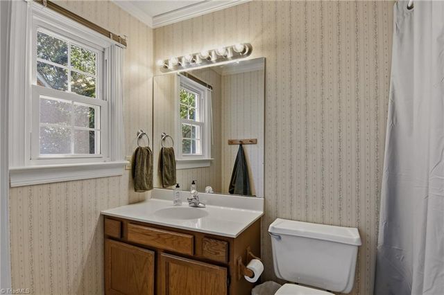 520 Barrett Road, Winston-salem, NC 27104