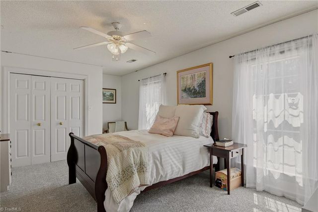 520 Barrett Road, Winston-salem, NC 27104