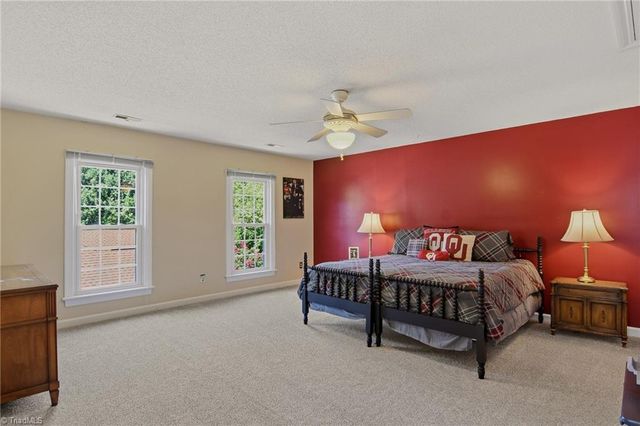 520 Barrett Road, Winston-salem, NC 27104