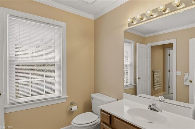 520 Barrett Road, Winston-salem, NC 27104