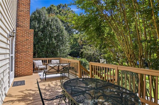 520 Barrett Road, Winston-salem, NC 27104