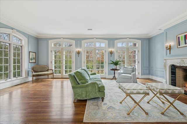 361 Ridge Road, Barrington Hills, IL 60010