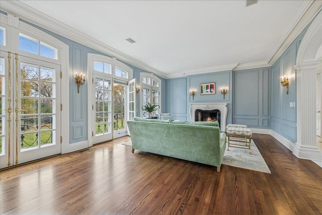 361 Ridge Road, Barrington Hills, IL 60010