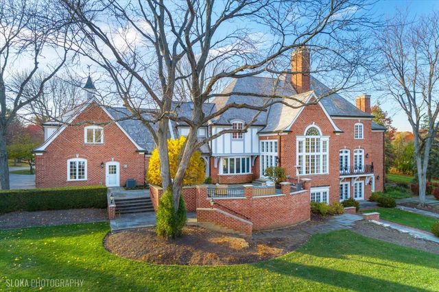 361 Ridge Road, Barrington Hills, IL 60010
