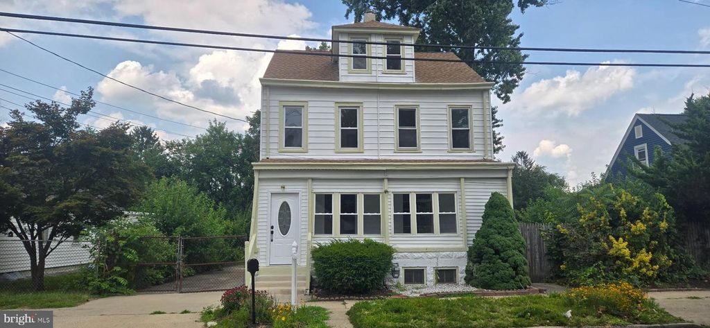134 GRAND AVE, Hamilton, NJ 08610