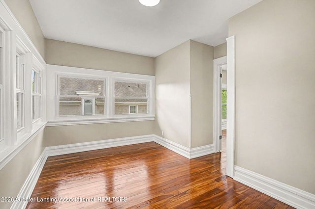 908 N Capitol Avenue, Lansing, MI 48906