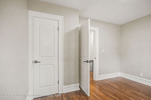 908 N Capitol Avenue, Lansing, MI 48906
