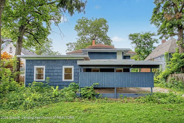 908 N Capitol Avenue, Lansing, MI 48906