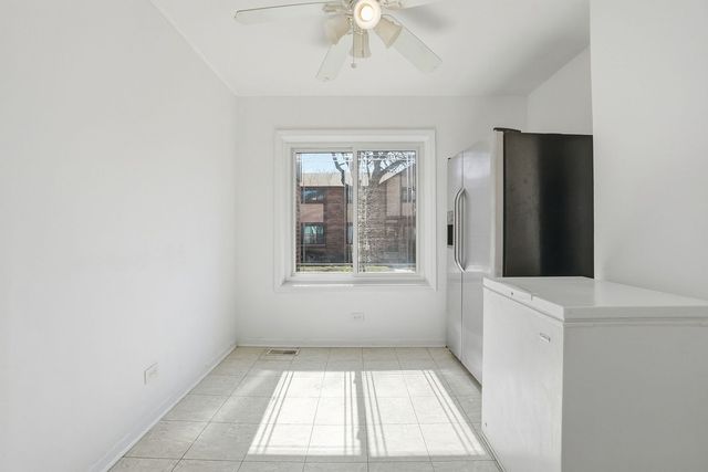 18W274 Kirkland Lane, Villa Park, IL 60181