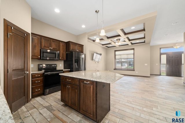 5504 S Solono Ave Avenue, Sioux Falls, SD 57108