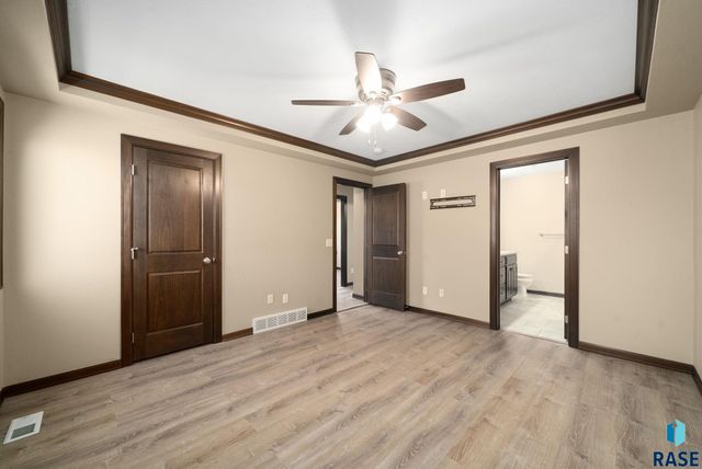 5504 S Solono Ave Avenue, Sioux Falls, SD 57108