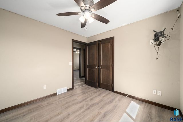 5504 S Solono Ave Avenue, Sioux Falls, SD 57108