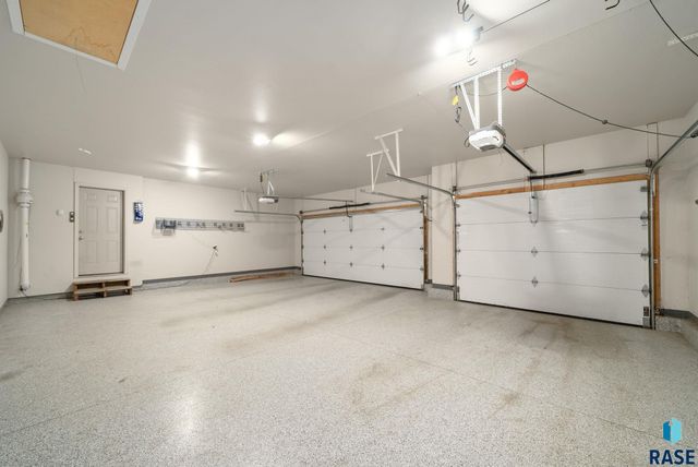 5504 S Solono Ave Avenue, Sioux Falls, SD 57108