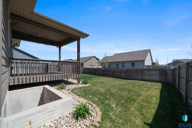 5504 S Solono Ave Avenue, Sioux Falls, SD 57108