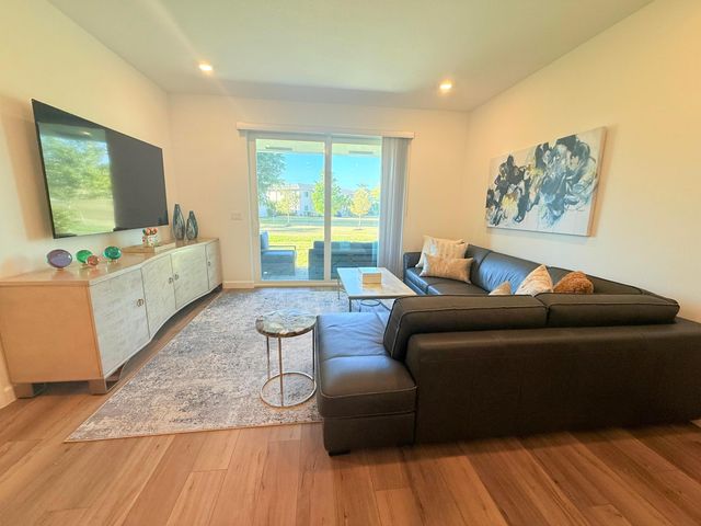 5658 Divine Drive, Delray Beach, FL 33484