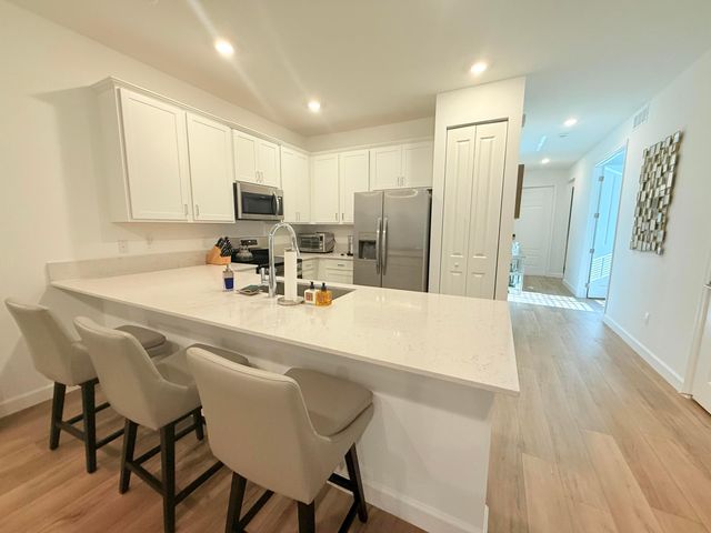 5658 Divine Drive, Delray Beach, FL 33484