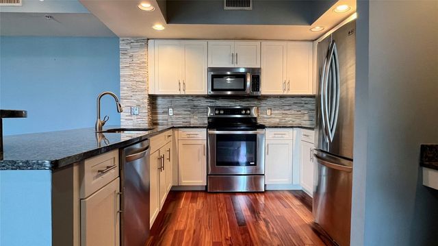 100 N Federal Highway 1136, Fort Lauderdale, FL 33301