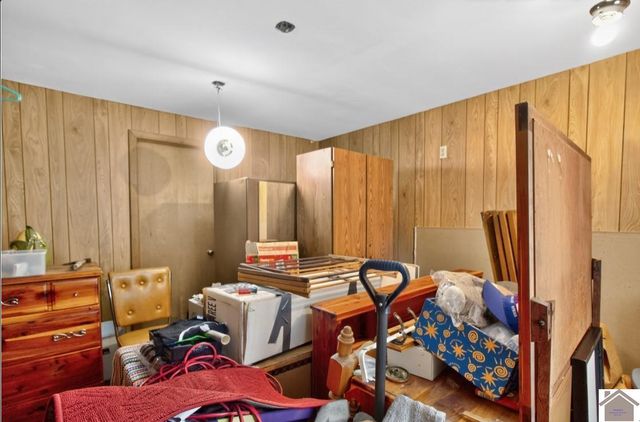 17551 Dawson RD, Dawson Springs, KY 42408