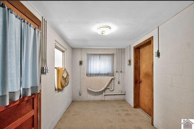 17551 Dawson RD, Dawson Springs, KY 42408