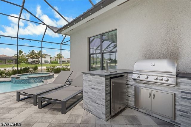 4541 Azalea DR, Naples, FL 34119