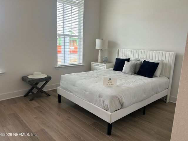 5909 CANOPY ROW Street, Jacksonville, FL 32224