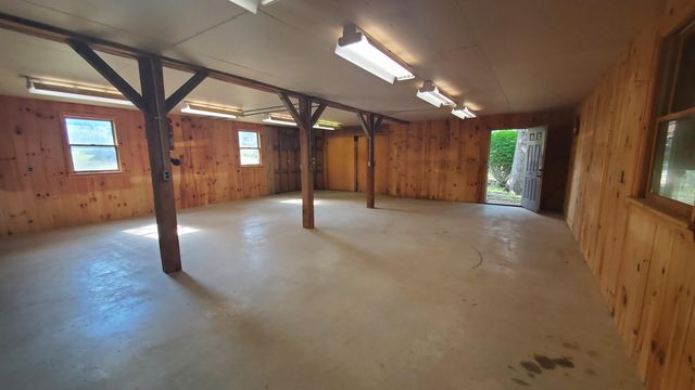 1359 Longview DR, Bassett, VA 24055