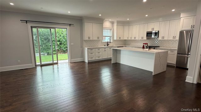 172 Lakeview Avenue 170, West Harrison, NY 10604