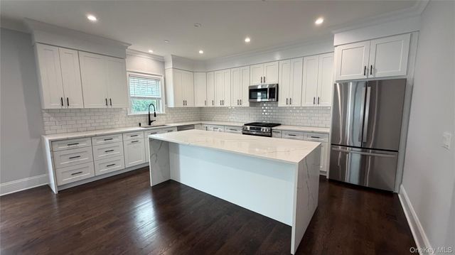 172 Lakeview Avenue 170, West Harrison, NY 10604