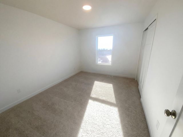 20333 Gadget Circle, Lakeville, MN 55044